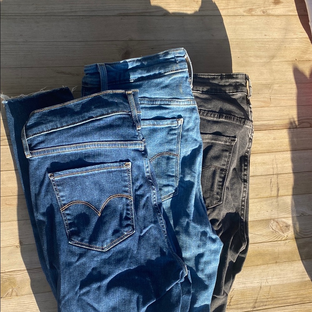 Levi's Skinny Jeans in Blue and Black